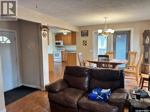 141 Stewart Crescent, Kindersley, SK 