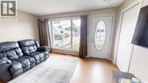 141 Stewart Crescent, Kindersley, SK 