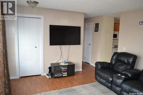 141 Stewart Crescent, Kindersley, SK 