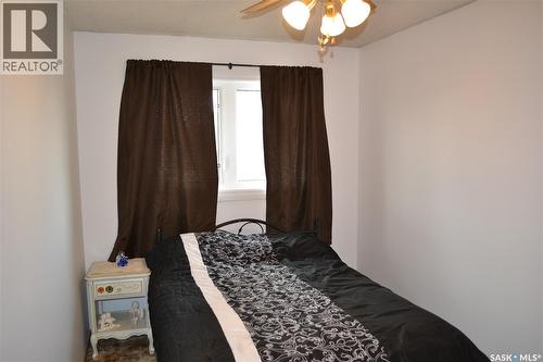 141 Stewart Crescent, Kindersley, SK 