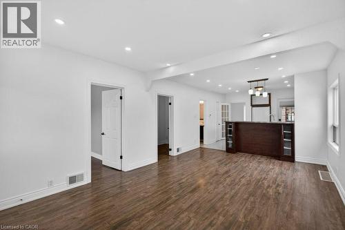 299 Britannia Avenue, Hamilton, ON - Indoor