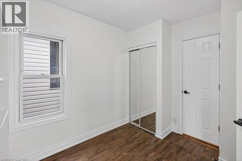 299 Britannia Avenue, Hamilton, ON - Indoor Photo Showing Other Room