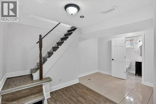 299 Britannia Avenue, Hamilton, ON - Indoor Photo Showing Other Room