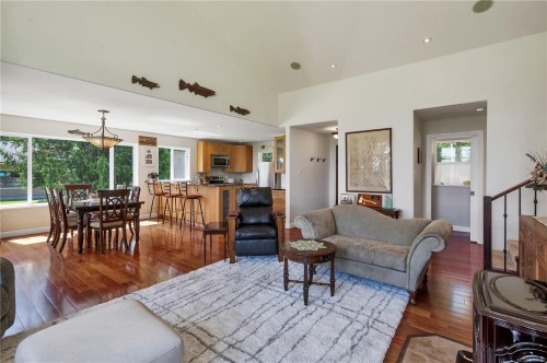 620 Valpy Rd, Quadra Island, BC 