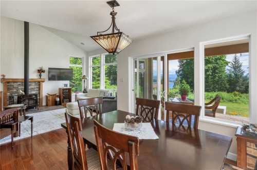 620 Valpy Rd, Quadra Island, BC 