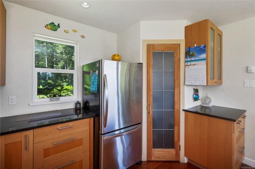 620 Valpy Rd, Quadra Island, BC 