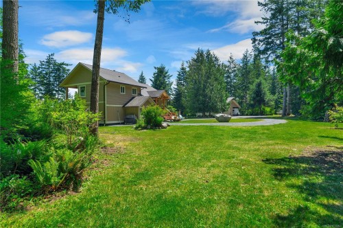 620 Valpy Rd, Quadra Island, BC 