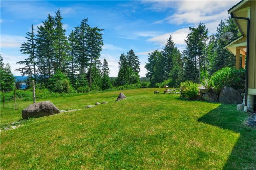 620 Valpy Rd, Quadra Island, BC 