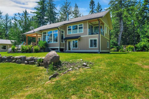 620 Valpy Rd, Quadra Island, BC 
