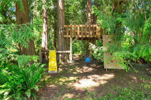 620 Valpy Rd, Quadra Island, BC 