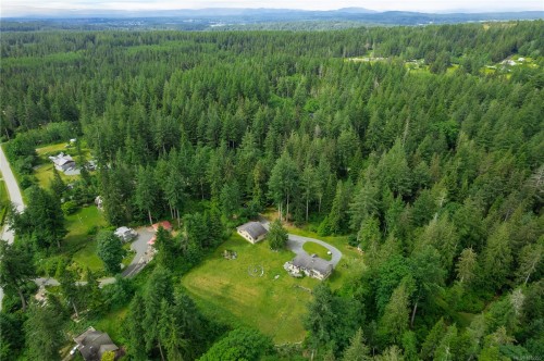 620 Valpy Rd, Quadra Island, BC 