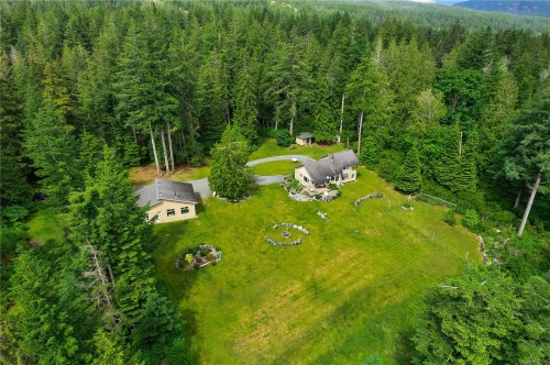 620 Valpy Rd, Quadra Island, BC 