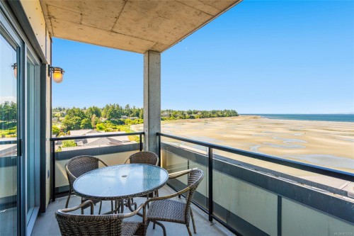 801/802B-181 Beachside Dr  Parksville, BC V9P 0B1