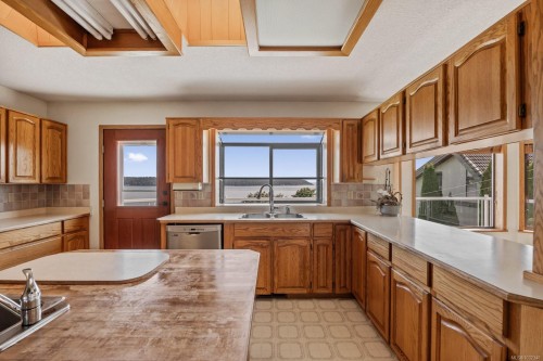 513 Ash St, Campbell River, BC 