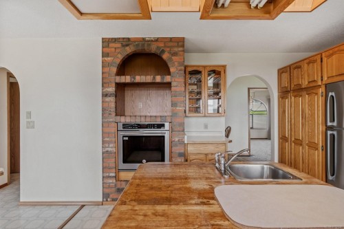 513 Ash St, Campbell River, BC 
