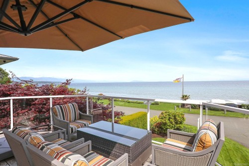 450 Judges Row, Qualicum Beach, BC 