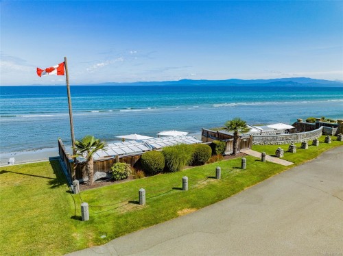 450 Judges Row, Qualicum Beach, BC 