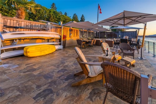 450 Judges Row, Qualicum Beach, BC 