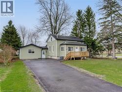 3593 CONCESSION Drive Glencoe, ON N0L 1M0
