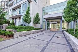 1807 - 120 HOMEWOOD AVENUE  Toronto, ON M4Y 2J3