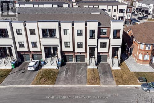 18 QUEENSLAND CRESCENT  Caledon, ON L7E 2E1