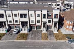 18 QUEENSLAND CRESCENT  Caledon, ON L7E 2E1