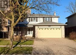 120 ABBEYWOOD TRAIL Toronto, ON M3B 3B5