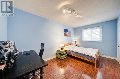 306 Essex Avenue, Richmond Hill, ON - Indoor Photo Showing Bedroom