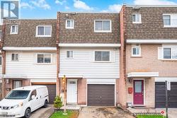 20A - 830 WESTLOCK ROAD  Mississauga, ON L5C 1K6