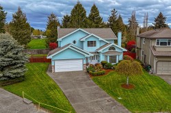 4136 San Miguel Close Saanich, BC V8N 6G7