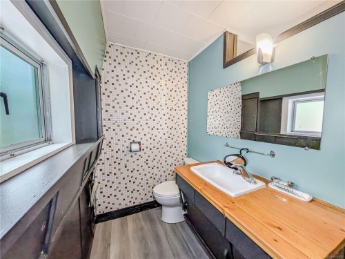 255 White Rd, Duncan, BC 