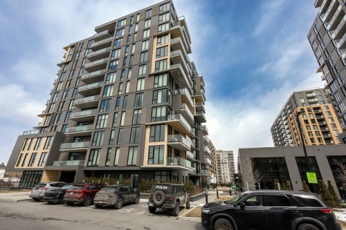 Front of Structure - 208-3500 Boul. St-Elzear O., Laval (Chomedey), QC - Outdoor With Facade