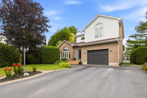 23 Rue François-Morin  Gatineau (Gatineau), QC J8V 2K1