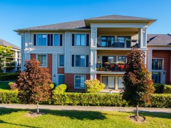 5-654 Rue des Sureaux Boucherville, QC J4B 0C7