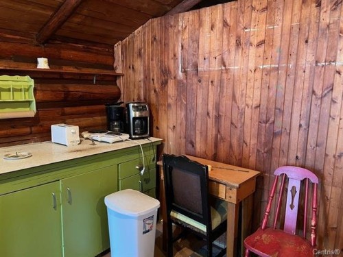 Cuisine - 6215 Ch. Crescent Lodge, Témiscaming, QC - Indoor Photo Showing Kitchen