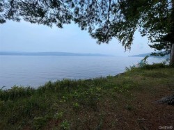 Vue sur l'eau - 