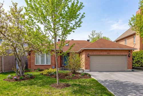 441 Rue des Caravelles  Gatineau (Aylmer), QC J9J 2L8
