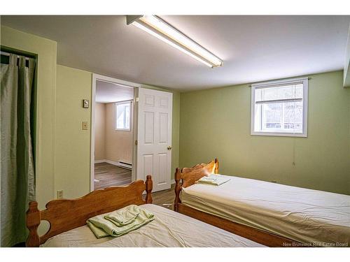 19 Coventry Cres, Fredericton, NB 