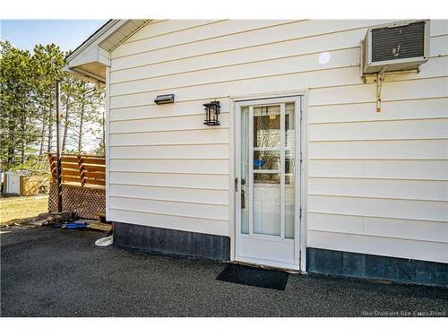 19 Coventry Cres, Fredericton, NB 