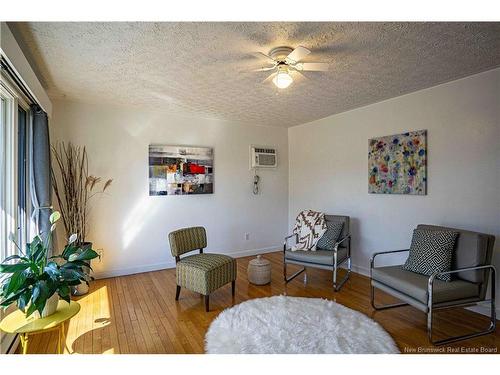 19 Coventry Cres, Fredericton, NB 