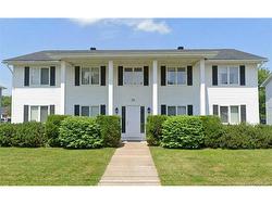 3-79 Kendra ST Moncton, NB E1C 8V8