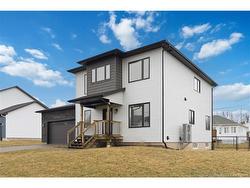 3 Heros CRT  Moncton, NB E1G 6A3