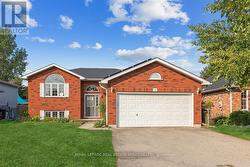 82 WHITLAW WAY Brant, ON N3L 4B5