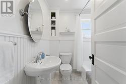 nice fresh updated bath - 