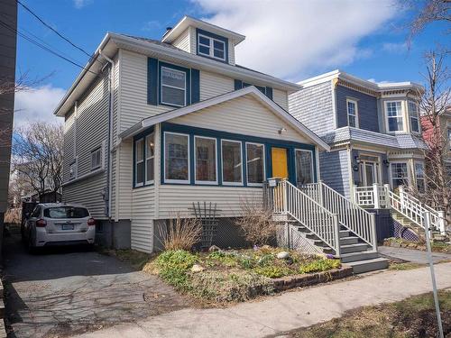 6255 North Street  Halifax Peninsula, NS B3L 1P4