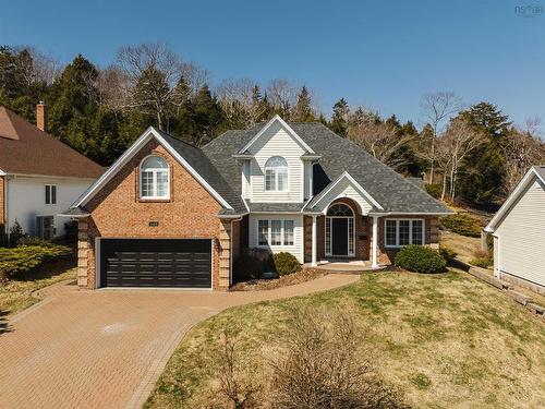 149 Cresthaven Drive  Halifax, NS B3M 2E4