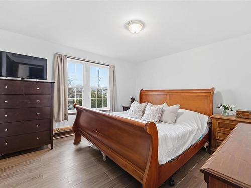 6 Granby Court, Halifax, NS 