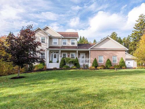 144 Aberdeen Drive, Fall River, NS 