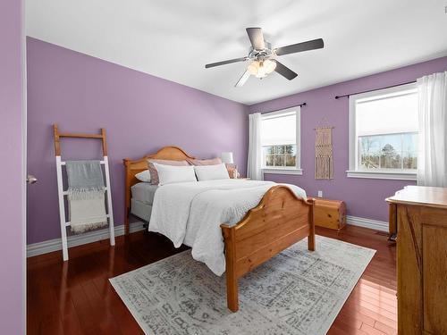 144 Aberdeen Drive, Fall River, NS 