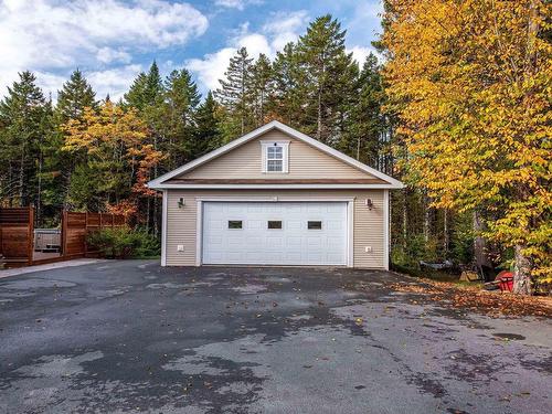 144 Aberdeen Drive, Fall River, NS 